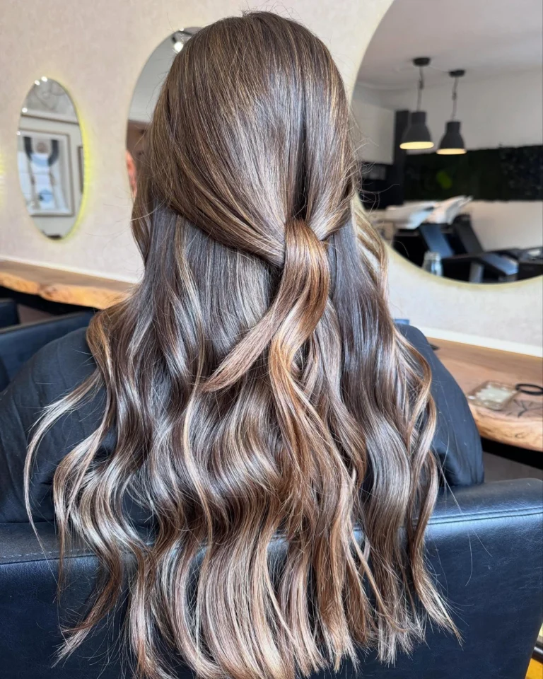 Instagram post from diefaerberei. This post is in position 2.